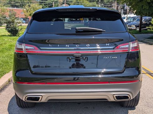 Used 2019 Lincoln Nautilus Reserve AWD/4WD image 6