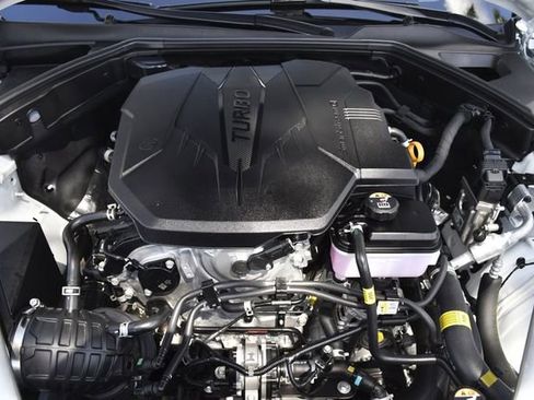Used 2026 Genesis G70 2.5T RWD image 35