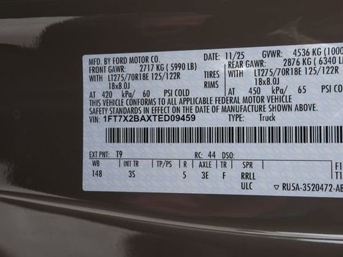 New 2026 Ford F250 XLT w/ FX4 Off-Road Package AWD/4WD image 25