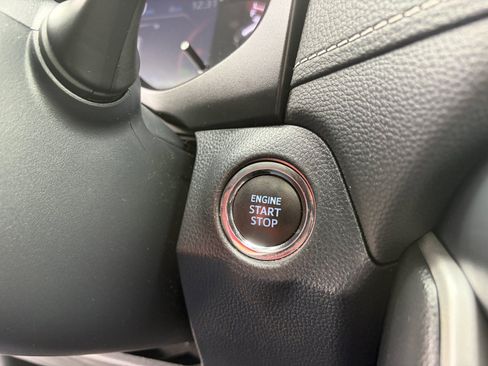 Used 2020 Toyota RAV4 Limited w/ Limited Grade Weather Package AWD/4WD image 23