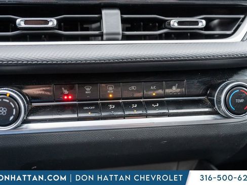 Used 2025 Chevrolet Equinox LT image 10