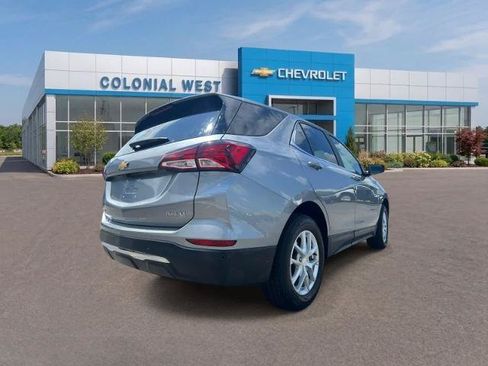 Used 2023 Chevrolet Equinox LT w/ Driver Convenience Package AWD/4WD image 6
