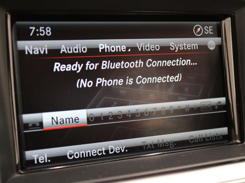 Used 2016 Mercedes-Benz GL 450 4MATIC w/ Premium I Package image 63