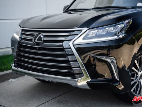 Used 2018 Lexus LX 570 4WD image 24