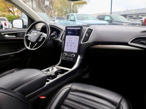 Used 2023 Ford Edge SEL image 34