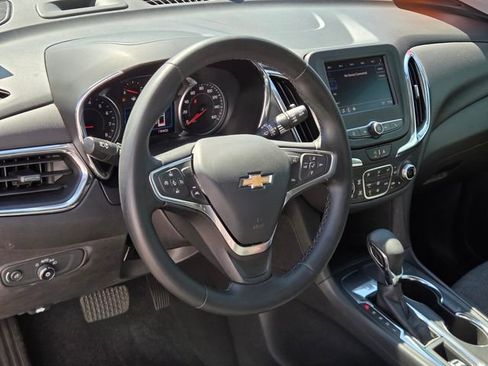 Certified 2023 Chevrolet Equinox LT FWD image 18