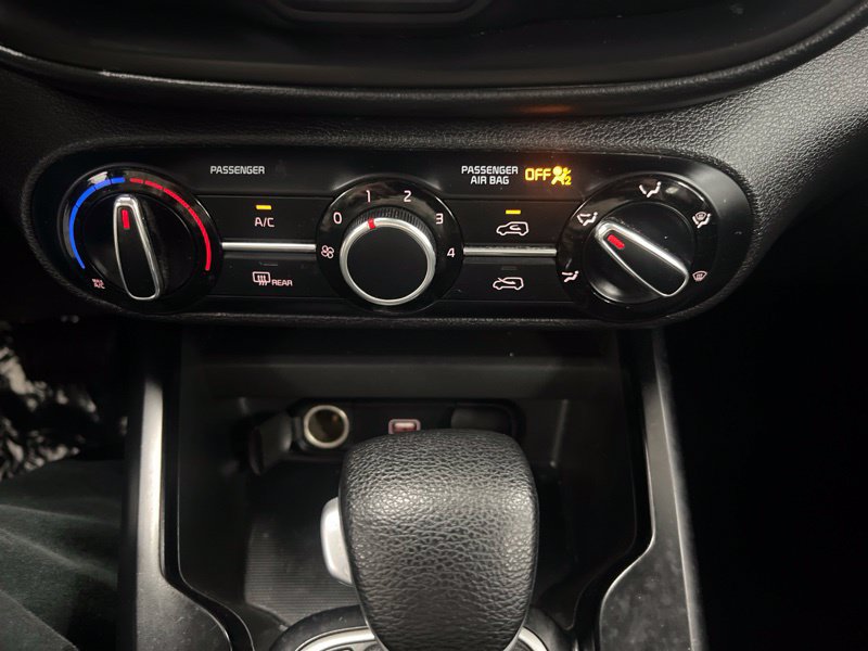 Used 2020 Kia Soul S FWD image 26