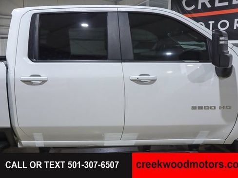 Used 2025 Chevrolet Silverado 2500 LT w/ Convenience Package AWD/4WD image 25