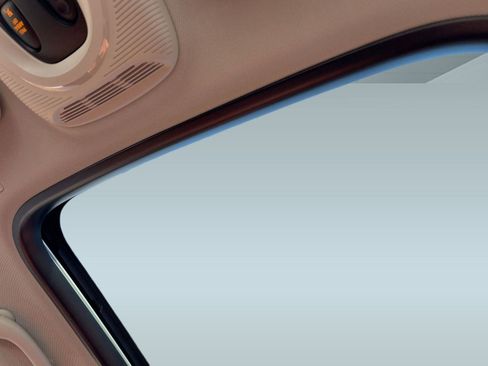 Certified 2023 MINI Cooper 2-Door Hardtop w/ Signature Upholstery Package image 15