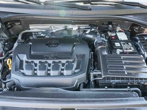 Certified 2022 Volkswagen Tiguan SE FWD image 26