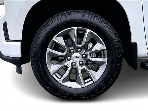 Used 2021 Chevrolet Silverado 1500 RST image 30