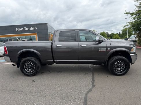 Used 2016 RAM 2500 Laramie w/ Convenience Group AWD/4WD image 8