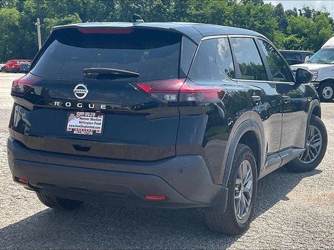 Used 2021 Nissan Rogue S image 5