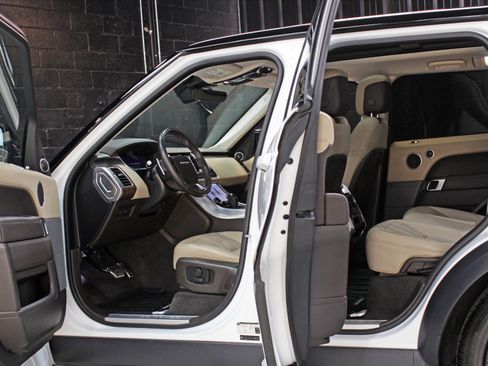 Used 2019 Land Rover Range Rover Sport Supercharged image 23