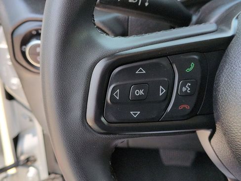 Used 2023 Jeep Gladiator Sport AWD/4WD image 12