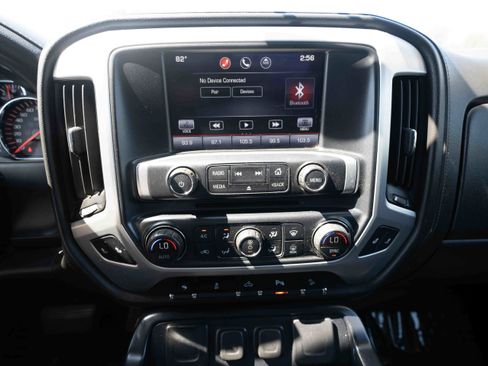 Used 2014 GMC Sierra 1500 SLT w/ SLT Crew Cab Value Package AWD/4WD image 17