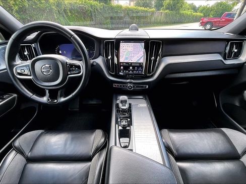 Certified 2023 Volvo XC60 T8 Polestar AWD/4WD image 20
