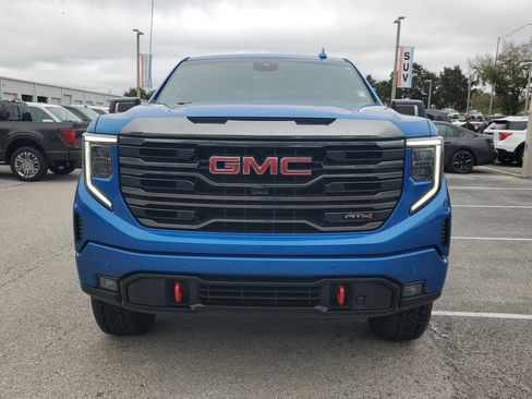 Used 2023 GMC Sierra 1500 AT4 w/ AT4 Preferred Package image 2