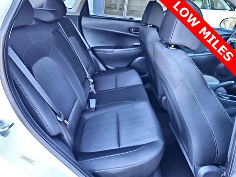 Used 2023 Hyundai Kona SEL image 17