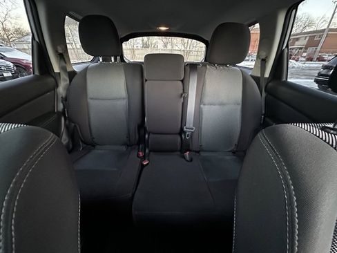 Used 2020 Nissan Pathfinder S image 24