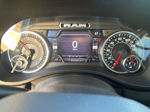 Used 2021 RAM 1500 Laramie image 13