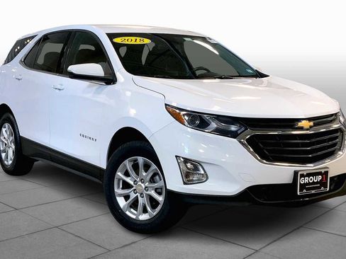 Used 2018 Chevrolet Equinox LT image 3