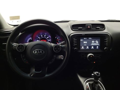 Used 2019 Kia Soul w/ Convenience Package image 22