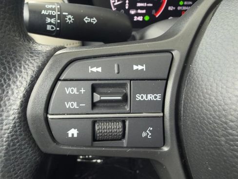 Used 2024 Honda HR-V LX image 27
