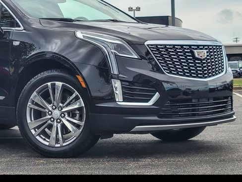 Certified 2024 Cadillac XT5 Premium Luxury w/ LPO, Floor Liner Package FWD image 3