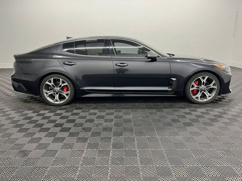 Used 2020 Kia Stinger GT2 AWD/4WD image 6