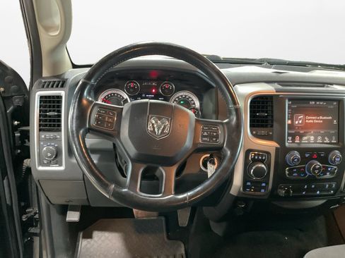 Used 2017 RAM 1500 Big Horn AWD/4WD image 12
