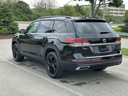 Used 2023 Volkswagen Atlas SE w/ Black Wheel Package AWD/4WD image 21