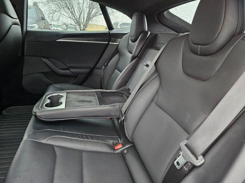 Used 2021 Tesla Model S Plaid image 21