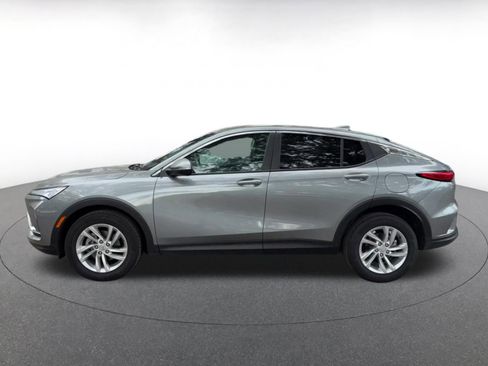 Used 2025 Buick Envista Preferred image 9