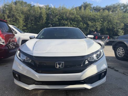 Used 2019 Honda Civic Sport image 2