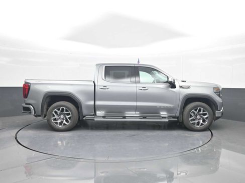 New 2026 GMC Sierra 1500 SLT w/ SLT Premium Plus Package AWD/4WD image 9