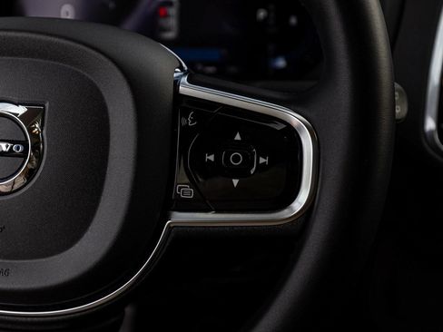 Used 2024 Volvo XC90 B6 Plus w/ Protection Package Premier image 22