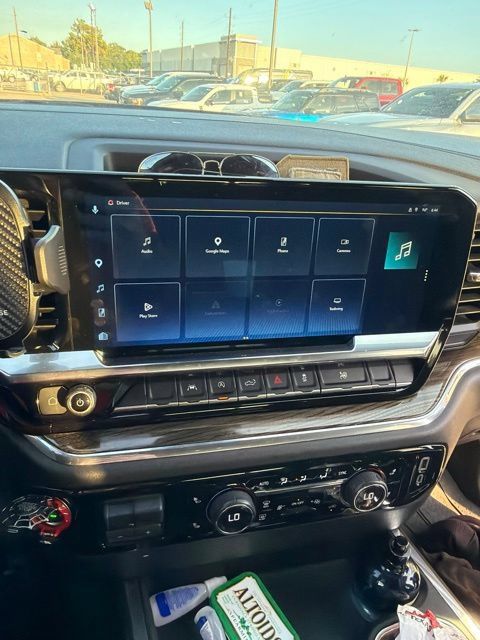 Used 2025 Chevrolet Silverado 1500 RST w/ Convenience Package II AWD/4WD image 22