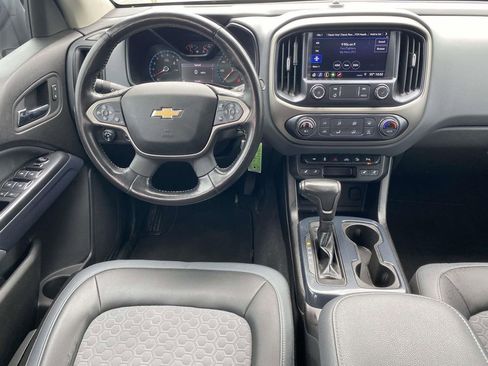 Used 2019 Chevrolet Colorado Z71 AWD/4WD image 10