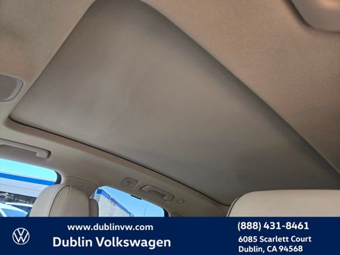 Used 2023 Audi Q5 2.0T Premium Plus w/ Premium Plus Package AWD/4WD image 18