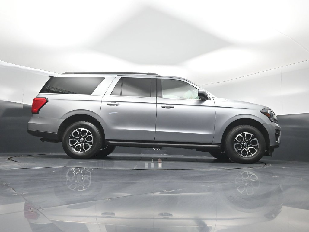 Used 2024 Ford Expedition Max XLT AWD/4WD image 49