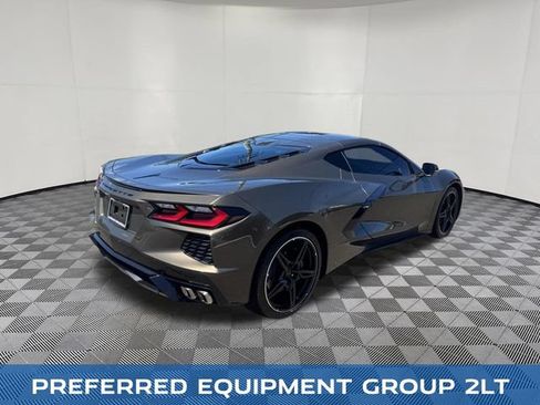 Used 2020 Chevrolet Corvette Stingray Preferred Cpe w/ 2LT Preferred Equipment Group RWD image 3