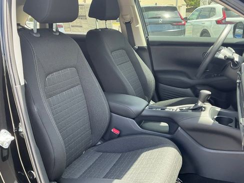New 2026 Honda HR-V LX image 16