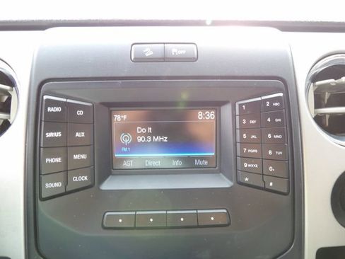 Used 2014 Ford F150 XLT w/ Equipment Group 302A Luxury AWD/4WD image 27