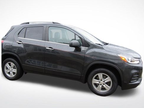 Used 2018 Chevrolet Trax LT w/ Driver Confidence Package AWD/4WD image 4