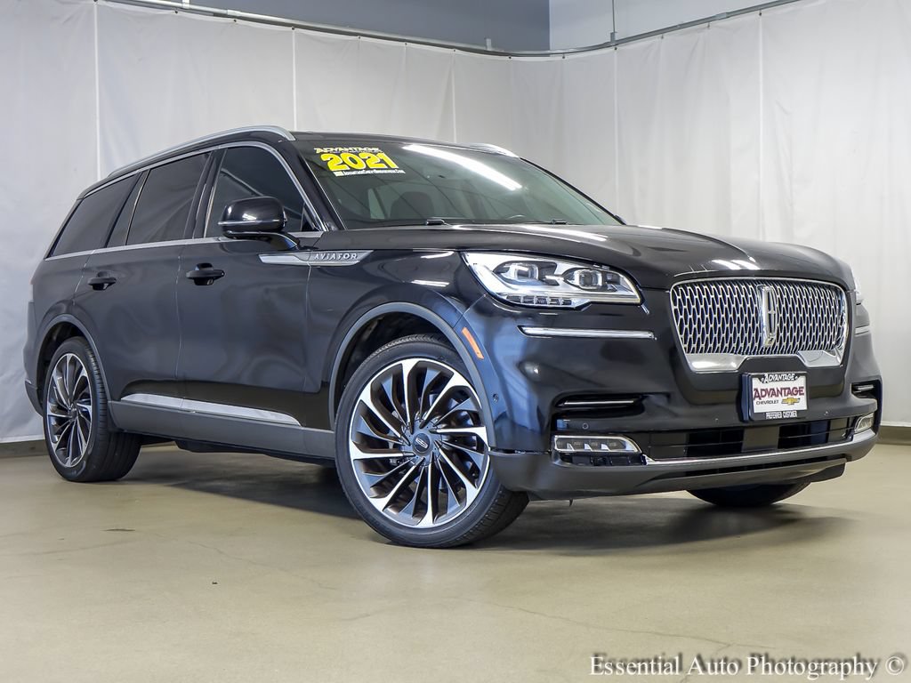 Used 2021 Lincoln Aviator Reserve w/ Equipment Group 202A AWD/4WD image 2