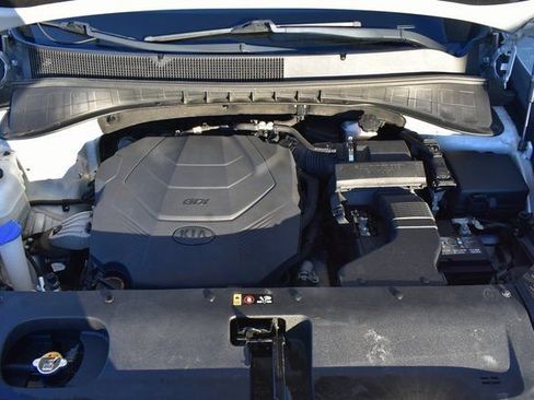 Used 2019 Kia Sorento LX image 45