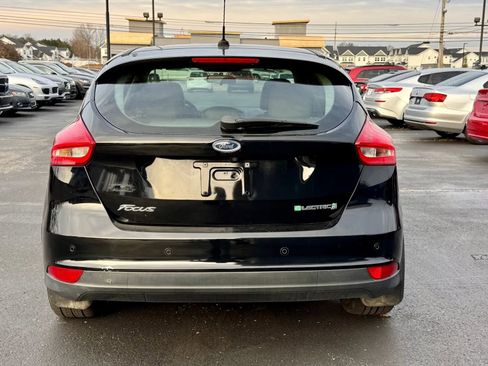 Used 2016 Ford Focus Electric Hatchback w/ Exterior Protection Package image 6
