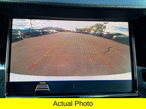 Used 2021 Chevrolet Trax LT image 23