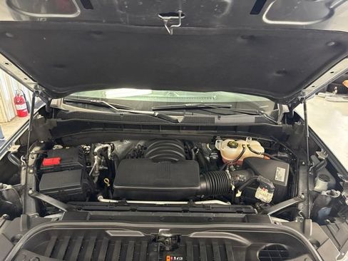 Used 2021 Chevrolet Silverado 1500 LT w/ Bed Protection Package AWD/4WD image 11